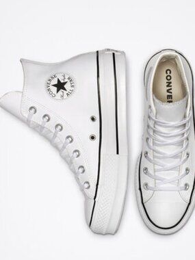 Chuck Taylor All Star High Top Platform Leather Sneaker
